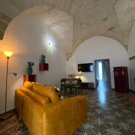 Apartamento Dimora Flo Bríndisi Exterior foto